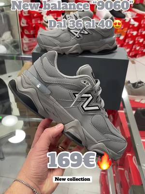 A post by @siniscalchistore on TikTok caption: @newbalance disponibile in store😍 Per info scrivi su whatsapp al 081282608✅✅ Effettuiamo spedizioni in tutta Italia 🇮🇹📦🚚in24/48ore💪💪 #viral_video#perte#andiamoneiperte 