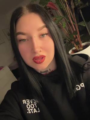 A post by @xxlost_girlxx.lil.peep on TikTok