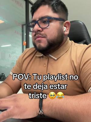 A post by @luiss_aguilarr on TikTok caption: Así pasa 🤣 #fypシ゚ #comedy #paratiiiiiiiiiiiiiiiiiiiiiiiiiiiiiii #fyp #godin #luissaguilarr 