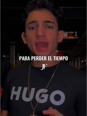 A post by @.jfrecordz on TikTok caption: ahorita no es edad para perder el tiempo #cadadiamassolo #juanfreer #corridos #yovengodelanada 