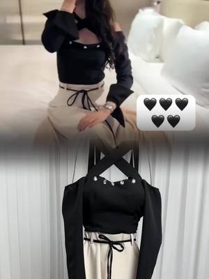 A post by @hadeel_dresses on TikTok caption: برآند هـديـل للأزياء  #فساتين_هديل فاشن   #fypシツh #fypシツ #اكسبلووررر #فستان_ناعم #فستان_الهبه #fipn #فستان_سهره #freha # العيد