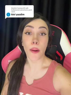 A post by @esrahanimofficial on TikTok caption: @ibrahim haciyev43 adlı kullanıcıya yanıt veriliyor #sesefektleri 