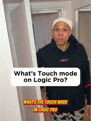 A post by @wearesunana on TikTok caption: Here’s “Touch mode” on Logic Pro explained 😎 music producers, what else would you like to know about Logic Pro? #musicproducers #logicpro #learntoproduce #musicproduction #musicproduction #musicprod #djs #learntodj #beginnerdjtips #femalemusicproducer 