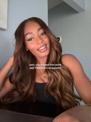 A post by @ayannaalexiss on TikTok caption: 🖤🎶