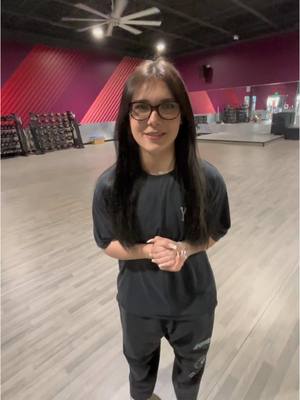 A post by @nataliluvr on TikTok caption: hard watch #foryou #gym #GymTok #fortnite 