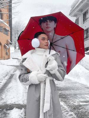 A post by @esnyrrr on TikTok caption: sunjae yaAahh☂️