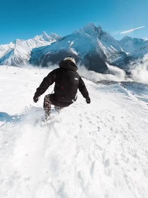 A post by @mathis_dumas on TikTok caption: Mode SSX activate 🏂🚀 #snowboard #thenorthface #chamonix #freeride #alpes 