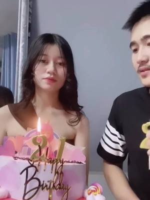 A post by @oun_ne on TikTok caption: #CapCut #CapCut Happy Birthday To Me🥳🎂🎉💗Thansk You pd sml ចង់យាយថាcakeប្តីទិញឲCuteណាស់ប្រពន្ធស្រលាញ់ពេញបេះដូង👩‍❤️‍💋‍👨❤️@Sęy♡ #fypage 