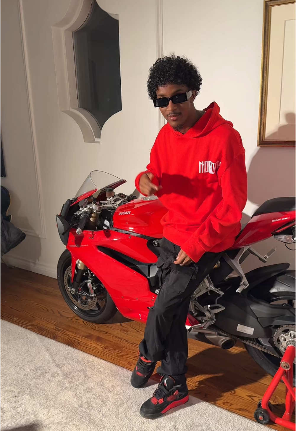 A post by @mr.random237 on TikTok caption: Insta@Rn_7a #fypシ #fyp #minnesota #uk #toronto #ismaip #rn_7a #somalitiktok 