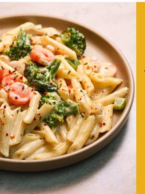 A post by @yemircan on TikTok caption: Looking for a delicious, creamy and ultimate comfort food recipe? This Chicken Alfredo pasta with Veggies is the perfect comfort food packed with tender chicken, fresh veggies, and a rich, creamy Alfredo sauce, this dish is ready in just 20 minutes. Whether you're cooking for yourself or your family, this recipe is sure to become a weeknight favorite! 📝 Ingredients: Mini penne (222g) 1/2 chopped medium onion  1 tbsp crushed garlic  1 chicken breast (172g) 6 broccoli crowns (64g) 1 carrot 🥕 (50g) 1/2 green bell pepper (35g) 1 tbsp butter (20g) 1 tbsp avocado oil  3 tbsp cream cheese (40g)  1/4 cup Parmesan cheese  1 pint half & half (473g) (Or 1 cup heavy cream and 1 cup milk) Spices:  1 tsp chicken bouillon  1 tsp dry parsley  1 tsp crushed red pepper  1/4 tsp black pepper  1/2 tbsp salt or to taste - - - #ChickenAlfredo #AlfredoRecipe #ChickenAlfredoWithVeggies #CreamyAlfredo #EasyDinnerRecipes #HealthyRecipes #QuickDinnerIdeas #ComfortFood #OnePanMeals #WeeknightDinner #HomemadeAlfredo #ChickenRecipe #VeggieRecipes #CookingTutorial #Foodie #RecipeVideo #DinnerIdeas #HealthyEating #FamilyMeals #QuickRecipes  