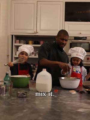 A post by @usher on TikTok caption: Nanny's Banana Pudding! Had to show the kids the recipe to pass on the legacy. How's that for Past Present Future 🙏🏾 #familytime #cooking #fyp #foodtiktok #Recipe 