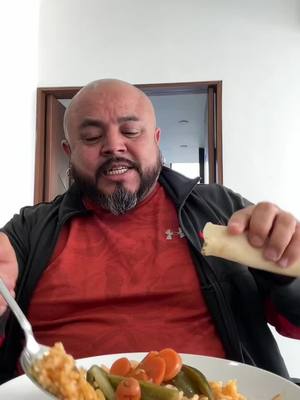 A post by @papamillonario on TikTok caption: @Mamá millonaria @Angel Díaz 