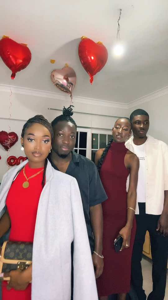 A post by @_daimara on TikTok caption: Nha amores❤️😍@Dyballa Eduardo @𝓙𝓾𝓼𝓼𝓪𝓻𝓪 🧿🦋 
