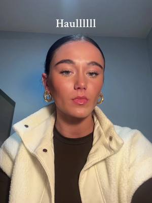 A post by @chloe_rorabaugh on TikTok caption: I’m so mad I got the wrong shade😡😡 @Saie @ONE SIZE BEAUTY @Gisou #haultok #hauls #sephorahaul 