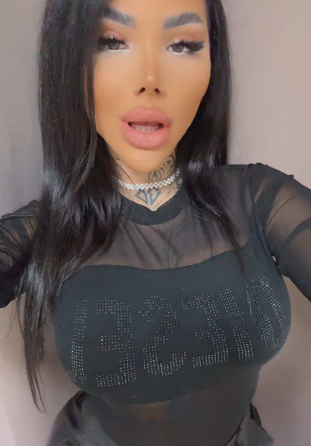 A post by @ on TikTok caption: #fypageシ #fory #fypシ゚viral #love #valentinesday #foru #fyp 