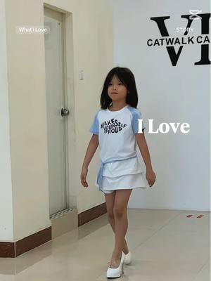 A post by @vkcatwalk on TikTok caption: Kid catwalk class day 3 👠👧 Your Valentine Your Something New  ផ្តល់ក្តីស្រលាញ់ផ្តល់ឱកាសអោយអ្នកសាកល្បងអ្វីដែលថ្មី ❤️ Vk catwalk Cambodia របស់យើងខ្ញុំនឹងមានការបញ្ចុះតំលៃ 50% លើការរៀនកែរដំណើររយៈពេល 14 ថ្ងៃចាប់ពីថ្ងៃទី1 កុម្ភៈ នេះដល់ថ្ងៃទី 14កម្ភៈនេះចា៎ 😘 ការបញ្ចុះតំលៃនេះយើងផ្តល់ជូនអ្នកជាការដូរសំរាប់ក្តីស្រលាញ់ចំពោះវិស័យមួយនេះអោយអ្នកបានផ្តល់ឱកាសអោយខ្លួនអ្នកបានសាកល្បងអ្វីដែលអ្នកស្រលាញ់ 😘 #YourValentineYourSomethingNew  #រៀនដើរបង្ហាញម៉ូតដោយvkcatwalkcambodia #voeurnsreysin Our telegram https://t.me/vkcatwalk09 Our channel https://t.me/vkcatwalk Our group schedule classes https://t.me/+w_3qXS2l7XFhM2I1