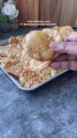 A post by @madeehasfoododyssey on TikTok caption: PAPDI FOR RAMADAN  #chaat #samosa #recipe #Ramadan #punjabitiktok #growmyaccount #foodtok #fyp 