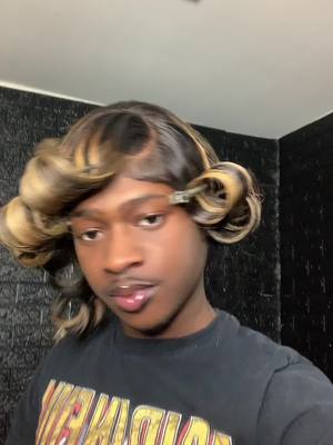 A post by @kenn_comedytv on TikTok caption: Kash doll curls 🔥💇🏾‍♀️ #comedyy #followme #virall #share  #xyzbca 