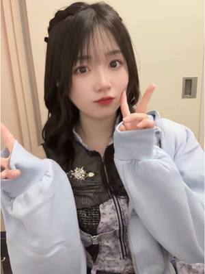 A post by @kamiiki on TikTok caption: かわいいセットアップげっとした✌️#アイドル #おすすめ #fyp 