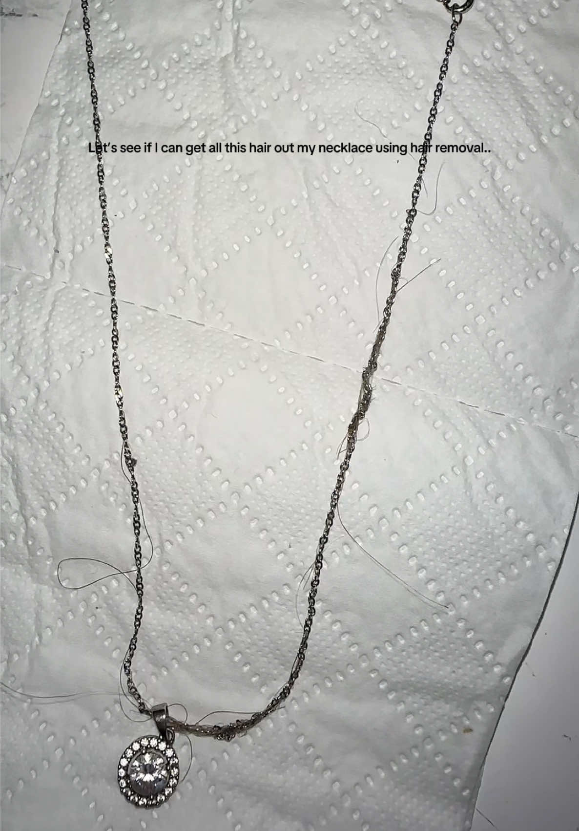 A post by @cleanwithabbi on TikTok caption: Well I am impressed 👏🏻✨✨ #cleaninghacks #jewelrycleaning #hairremoval #cleaningtiktok #beforeandafter #cleanwithabbi