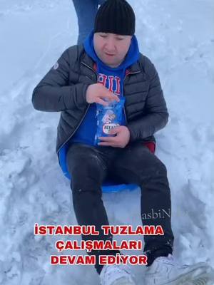 A post by @vatangozlu_nefer on TikTok caption: #istanbul #kar #tuzlama #rte #hasbinefer #turkislambekcileri 