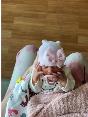 A post by @kathyoortiz on TikTok caption: Ailyn Noelle  🎀👶🏻🧸 our princess is here 💕 #girlmom 