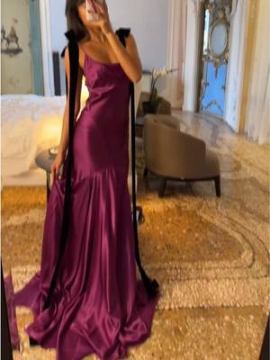 A post by @alexandrasaintmleux on TikTok caption: Venice fits and views 🖤