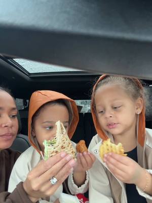 A post by @daanawilliamson on TikTok caption: Car lunch dates are my fav ☔️ 