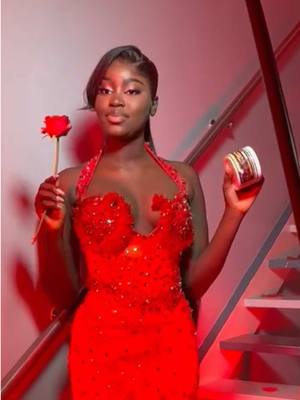 A post by @diodioglowskin on TikTok caption: @fatou_ndiaye_sn ❤️ Shooting St Valentin  #pourtoi #viral #tiktoksenegal  