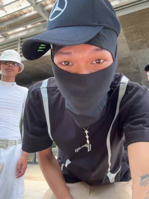 A post by @zedes.official on TikTok caption: សុំស្ទាវមួយថ្ងៃ #ZEDES #fyp 