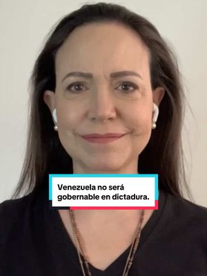 A post by @mariacorinaya_ on TikTok caption: Tenemos un objetivo: desalojar la tiranía del poder; como mandó el pueblo el 28 de julio. No hay manera de “normalizar” la miseria, la humillación y el terror. Venezuela no será gobernable en dictadura. Los venezolanos hemos hecho y haremos lo que nos corresponde. La pelea es peleando y TODOS LOS DÍAS! El mundo está claro del peligro que representa el régimen para Occidente. Ahora vamos a lograr que Venezuela sea la primera prioridad de nuestros aliados. Entrevista con La Patilla :  youtu.be/5tlYeXCYxdc 