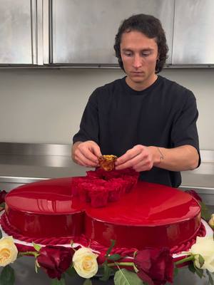 A post by @pastrychef_am on TikTok caption: Wanna be yours 🌹 . . . #pastry #pasticceria #italia #dessert #dolci #patisserie 