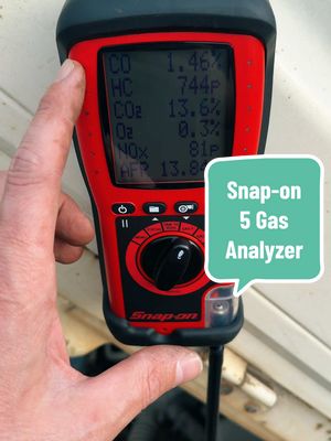 A post by @mrsubaru1387 on TikTok caption: Snap-on 5 gas analyzer come in clutch on tuning Subaru Sambar carbs! #Snapon #MrSubaru1387 #MechanicsOfTikTok #MechanicLife #MechanicTikTok #AutomotiveTools #MechanicTools #ToolTok #ToolTok #KeiTruck #Subaru #SubaruSambar 