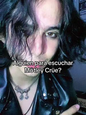 A post by @erick_verona on TikTok caption: #fyp #fouryou #motleycrue #rock 