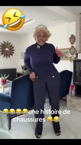 A post by @tryciafashion on TikTok caption: #duo avec @🔆🔱 TopVidéos de CHChic 🔱🔆 #hamondchiccoachcaviar #une histoire de chaussures 😂