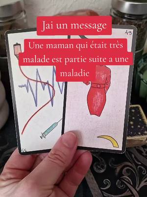 A post by @morgane_voyance on TikTok caption: une femme décédée à un message pour sa fille #medium #tiragedecarte #tirageamour #voyance #défunt 