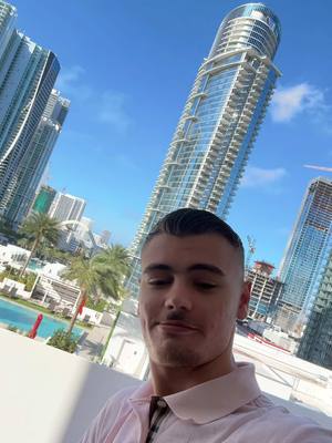 A post by @tomsursnaaaap on TikTok caption: Miami 👀🇺🇸
