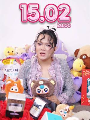 A post by @norinpham_m4 on TikTok caption: Ai "ê sắc" nhắn tôi liền nha! #tptnetwork #phamthoai #norinpham #tptofficial #megalive #superlive #sieusale 