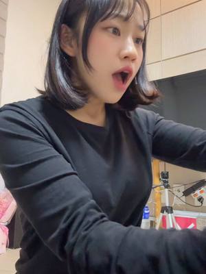 A post by @marysengmunmai1 on TikTok caption: OMG me🤭@Marysengmummai #marysengmunmai #funny #kachingirl #myanmar #foryou 