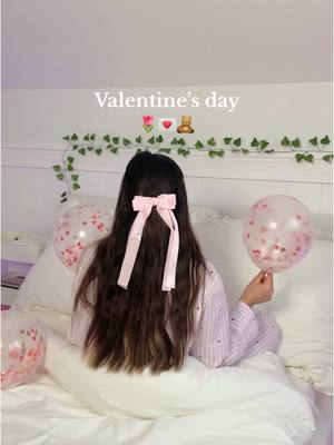 A post by @pinkcoconutt on TikTok caption: Happy Valentine’s day🌷💌 #valentines #valentine #ValentinesDay #morning #february #pinkgirl #routine #pinkcoconutt 