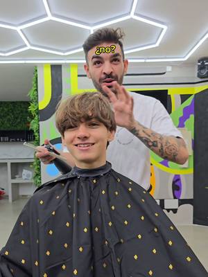 A post by @elcromass on TikTok caption: Seré el próximo Don Limpio 🧘 @agustinbcarmona  #elcromas 