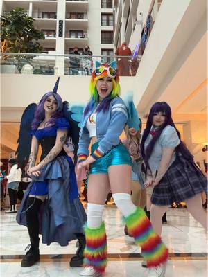 A post by @swaggy_cucumber on TikTok caption: the wings made it so hard to dance LOLLL @𝔘𝔫𝔡𝔢𝔞𝔡𝔈𝔪 @pepperonipizzarolls @kora.aura @cat #mlp #mylittlepony #rainbowdash #princessluna #twighlight #applejack #pinkypie 