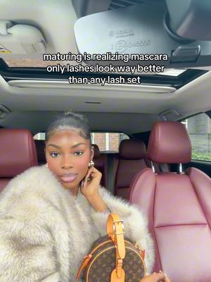 A post by @yant.ii on TikTok caption: my personal opinion 🤷🏽‍♀️ #foryoupageofficiall #foru 