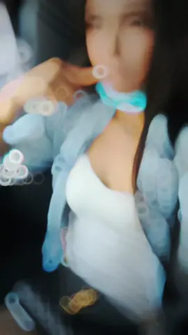 A post by @vivian751115 on TikTok caption: 南北二路 水某大集合.. 我來了.. J洗項ㄟ水某？ #抖音爸爸給我流量 #不要限流量我要上熱門 