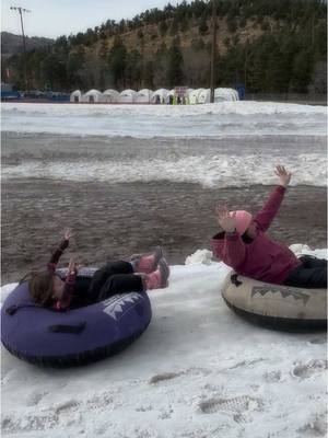 A post by @elisabethmeadows on TikTok caption: we had the best day 🤍❄️ #tubing #riudosonm #winterpark 