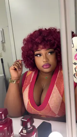 A post by @djennyelbarbara on TikTok caption: Bolingo ya djo naye #visibilité #pourtoii #warriors #mboka_elengi #curvyfashion  @filledechancewarrior01✅  @Djenny el Barbara #@fallyipupa 