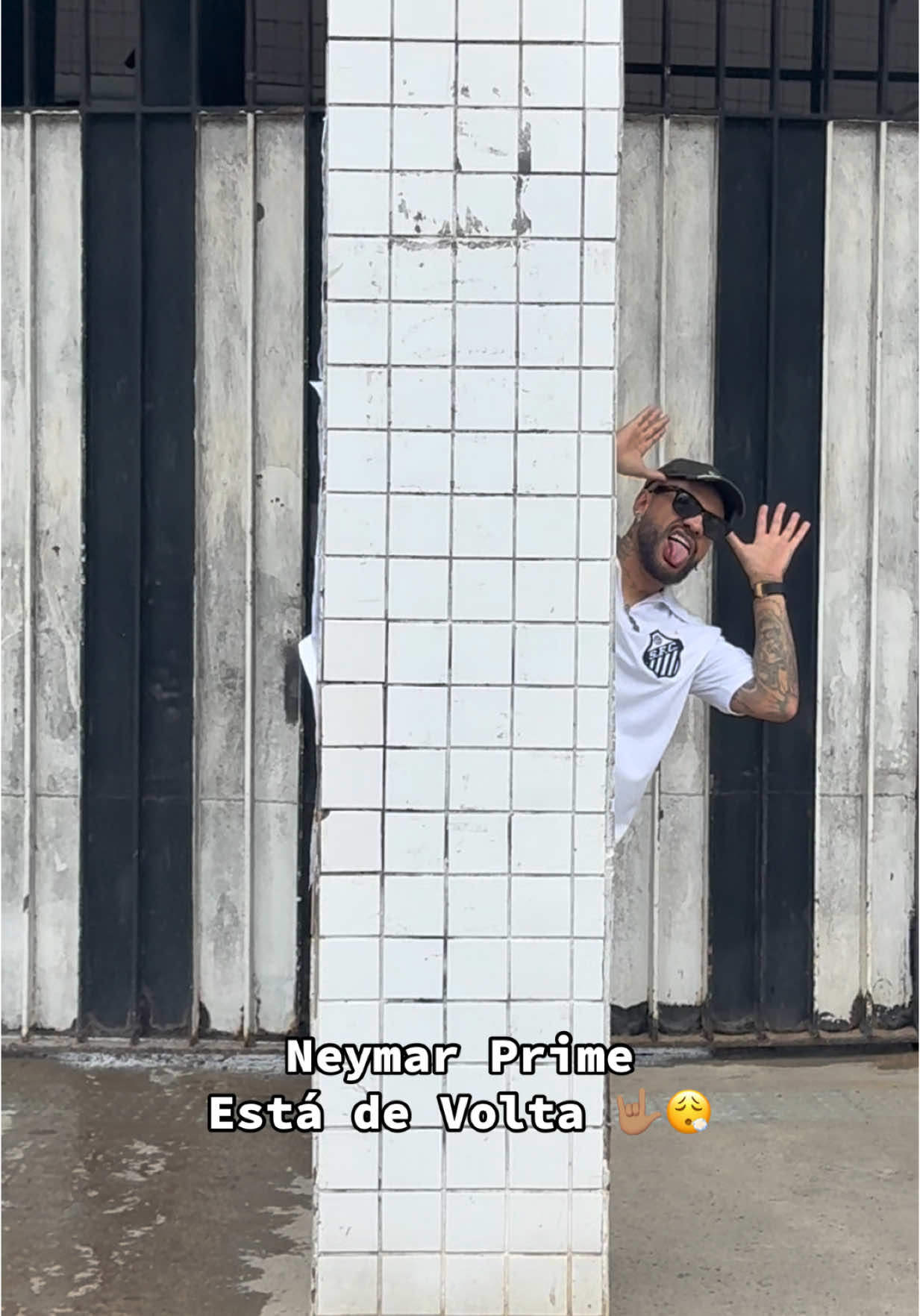 A post by @sosianey on TikTok caption: Neymar Prime is Back ✋🏽😝🤚🏽 #neymar #brasil #fyp 