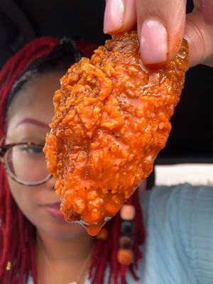 A post by @kie_eats on TikTok caption: @Popeyes crunchy chicken I’m craving Popeyes so bad rn. 😭 #popeyes #creatorsearchinsights #asmr #mukbang #friedchicken #crunchy #fypシ #fyp 