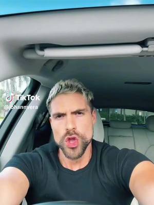 A post by @galamontes_ on TikTok caption: @Johann  ❤️mi talentoso amigo cantando #AntesQueFeliz Love you! 