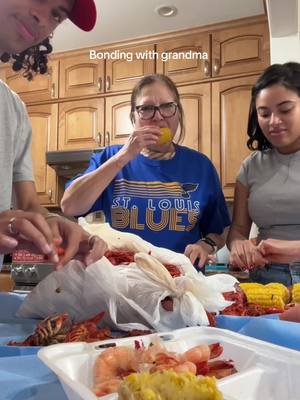 A post by @nayaloyden4 on TikTok caption: When the whole family loves to eat😋